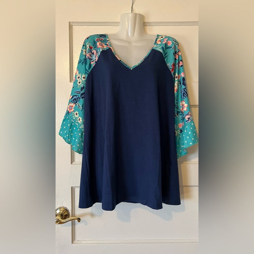 Women's Navy V-Neck Blouse with Teal Floral Sleeves